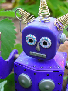 Female Robot.flickrCC.PeyriHerrera