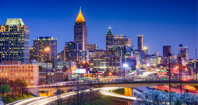 Atlanta, Georgia, USA downtown skyline.