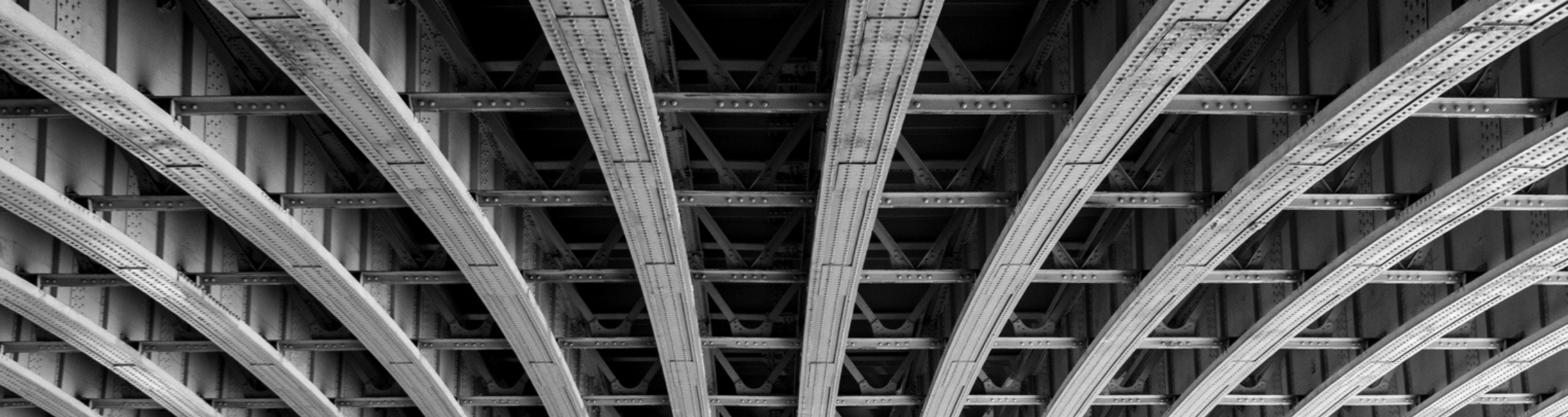 Converging metal girders
